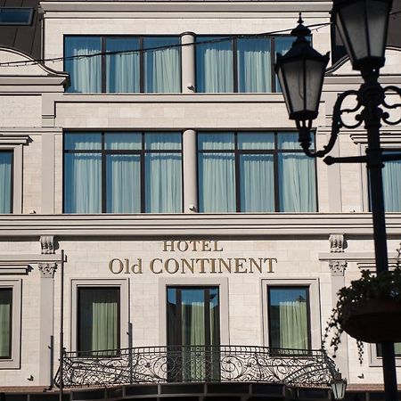 Old Continent Hotel อุชโฮรอด ภายนอก รูปภาพ